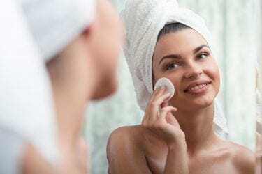 Why Makeup Removal is As Important As Makeup Application , Bodycraft