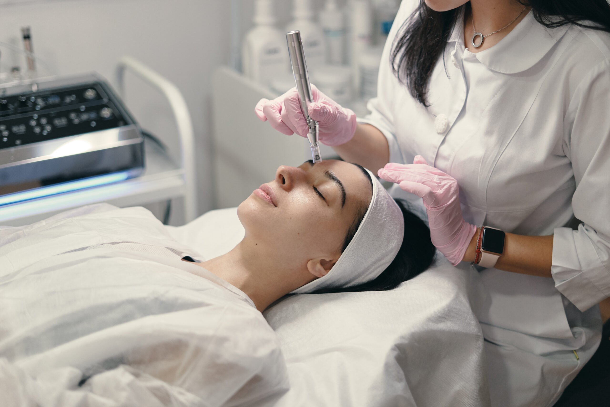 Microneedling for Acne Scar Treatment , Bodycraft
