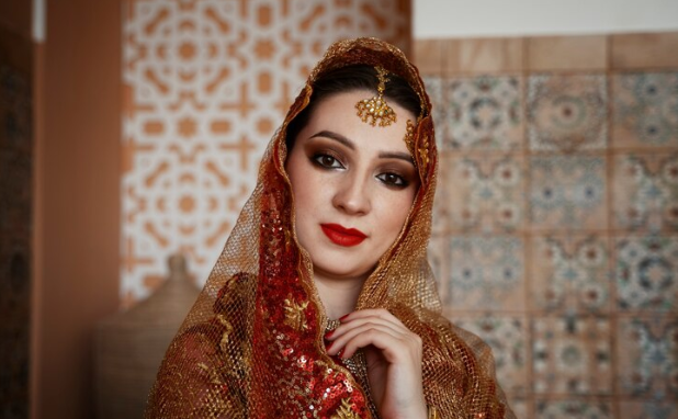 Deepika Padukone Dramatic Wedding Bridal Makeup Look