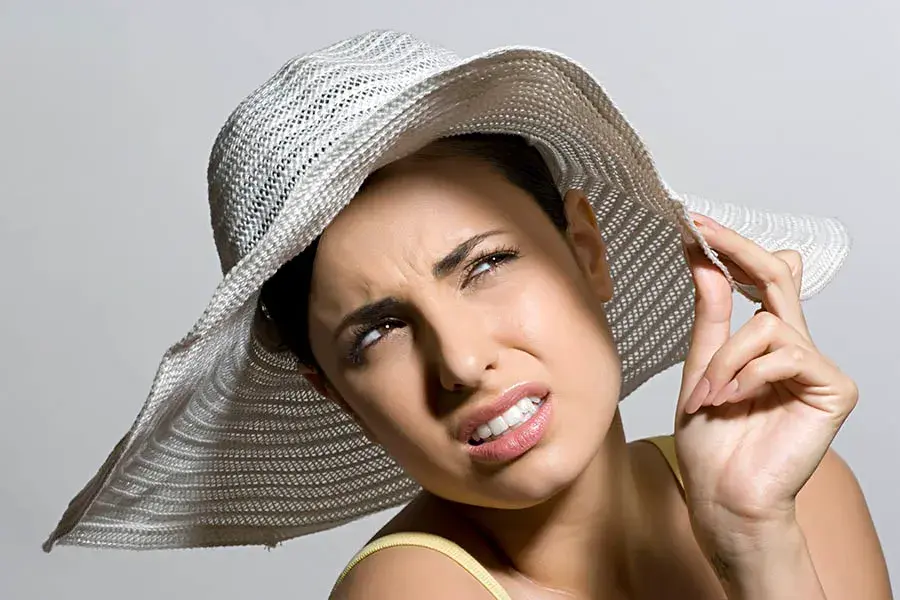 What Is Bleach vs De-Tan? Which Skin Treatment Is Better