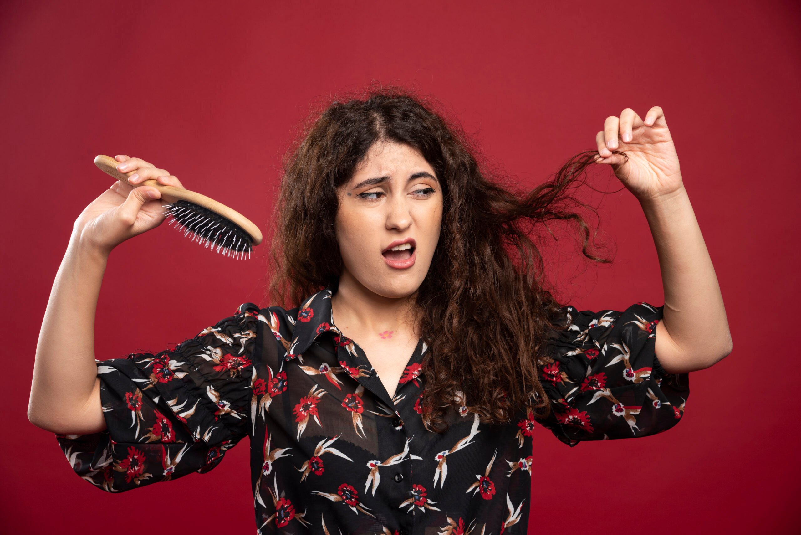 How to Treat Dry Hair? Treatment & Prevention
