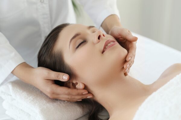Face massage benefits for skin