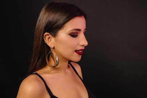 Essential Cocktail Bridal Makeup Tips for a Flawless Look