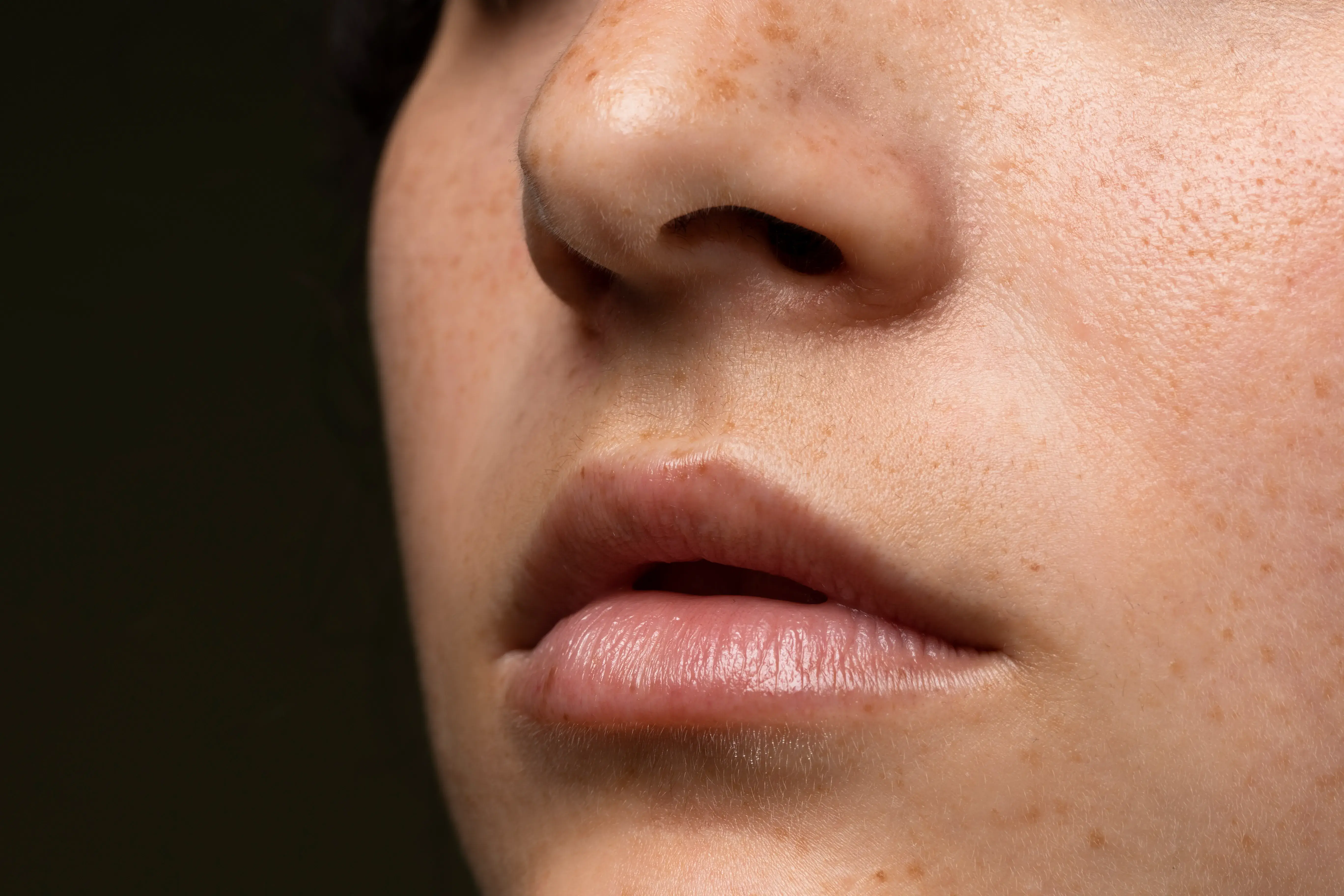 Struggling with Clogged Pores? Discover the Best Facial for Clearer Skin