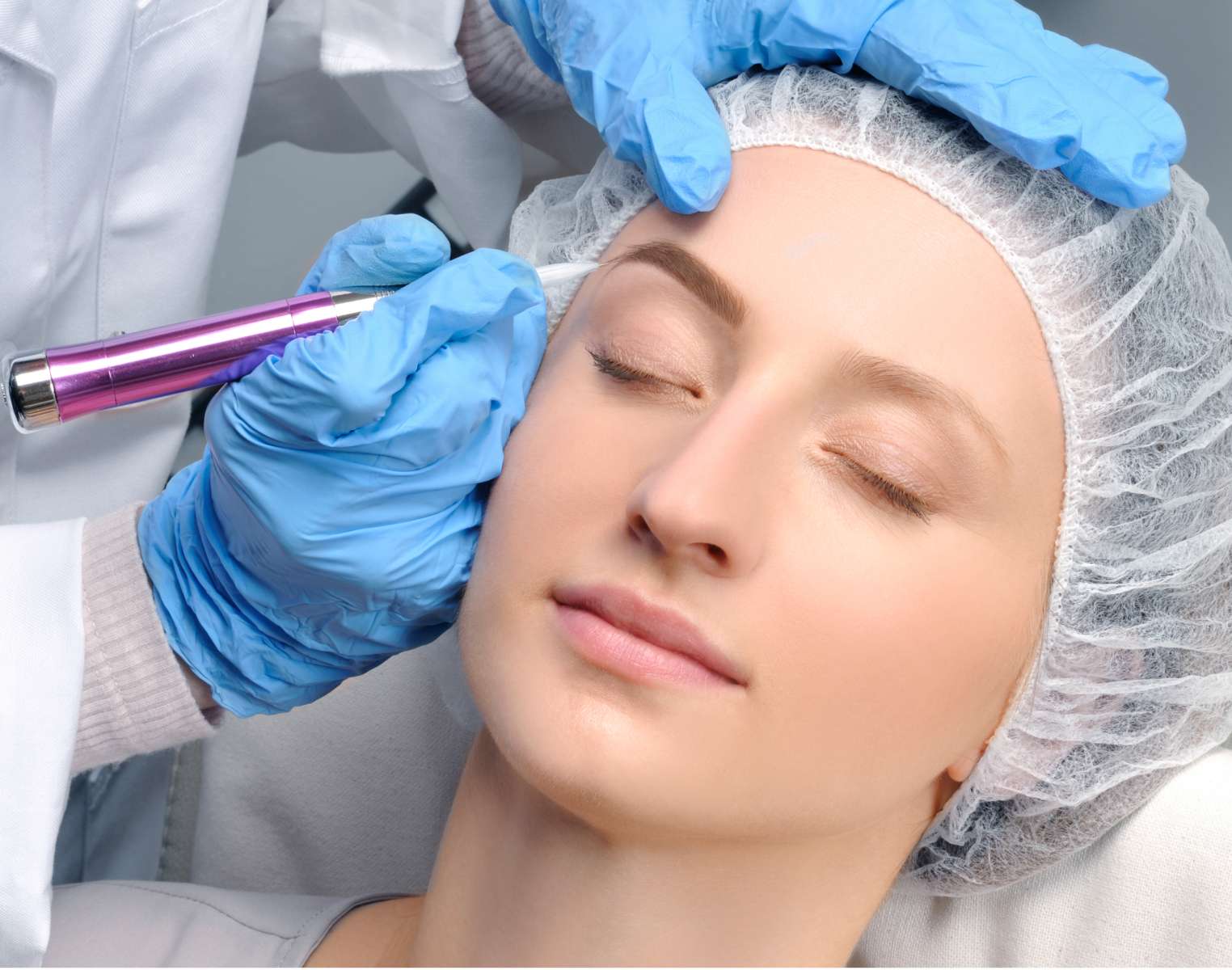 Eyebrow Microblading Treatment 