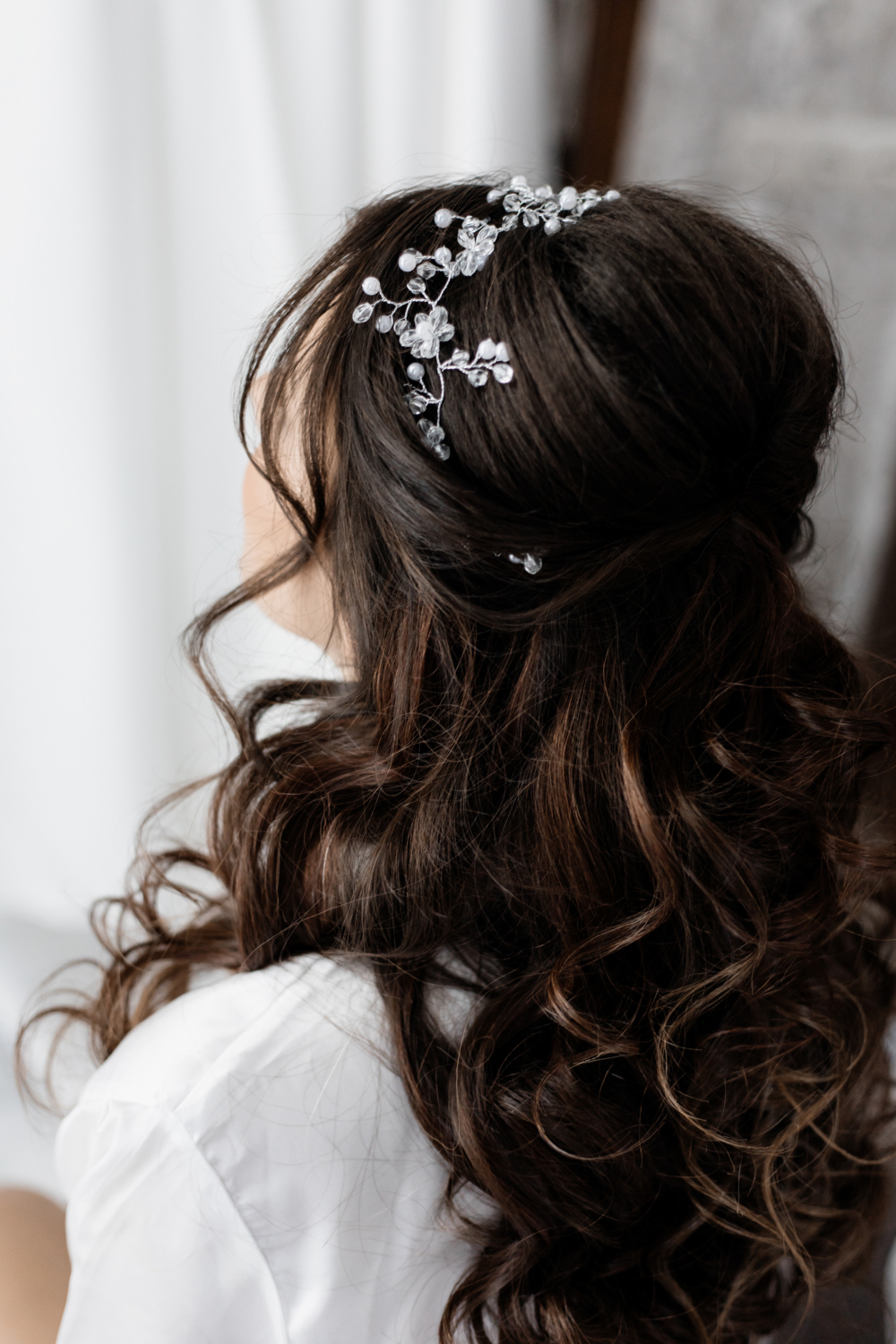 Vintage Waves - Indian Bridal Hairstyle