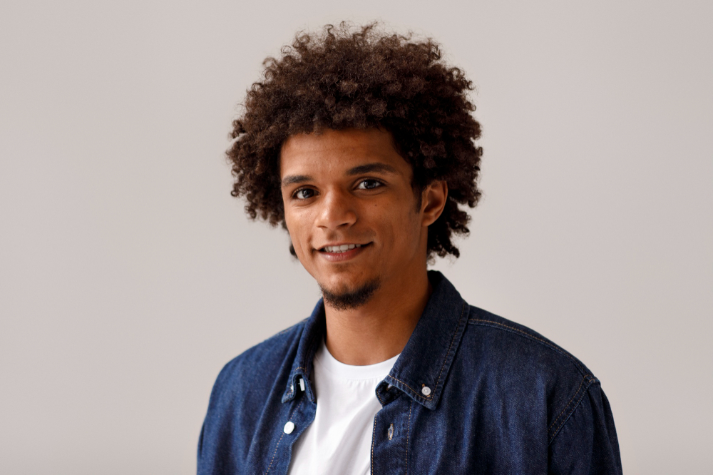Haircut for curly hair men
