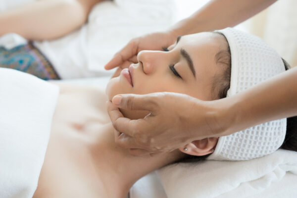 Facial massage benefits